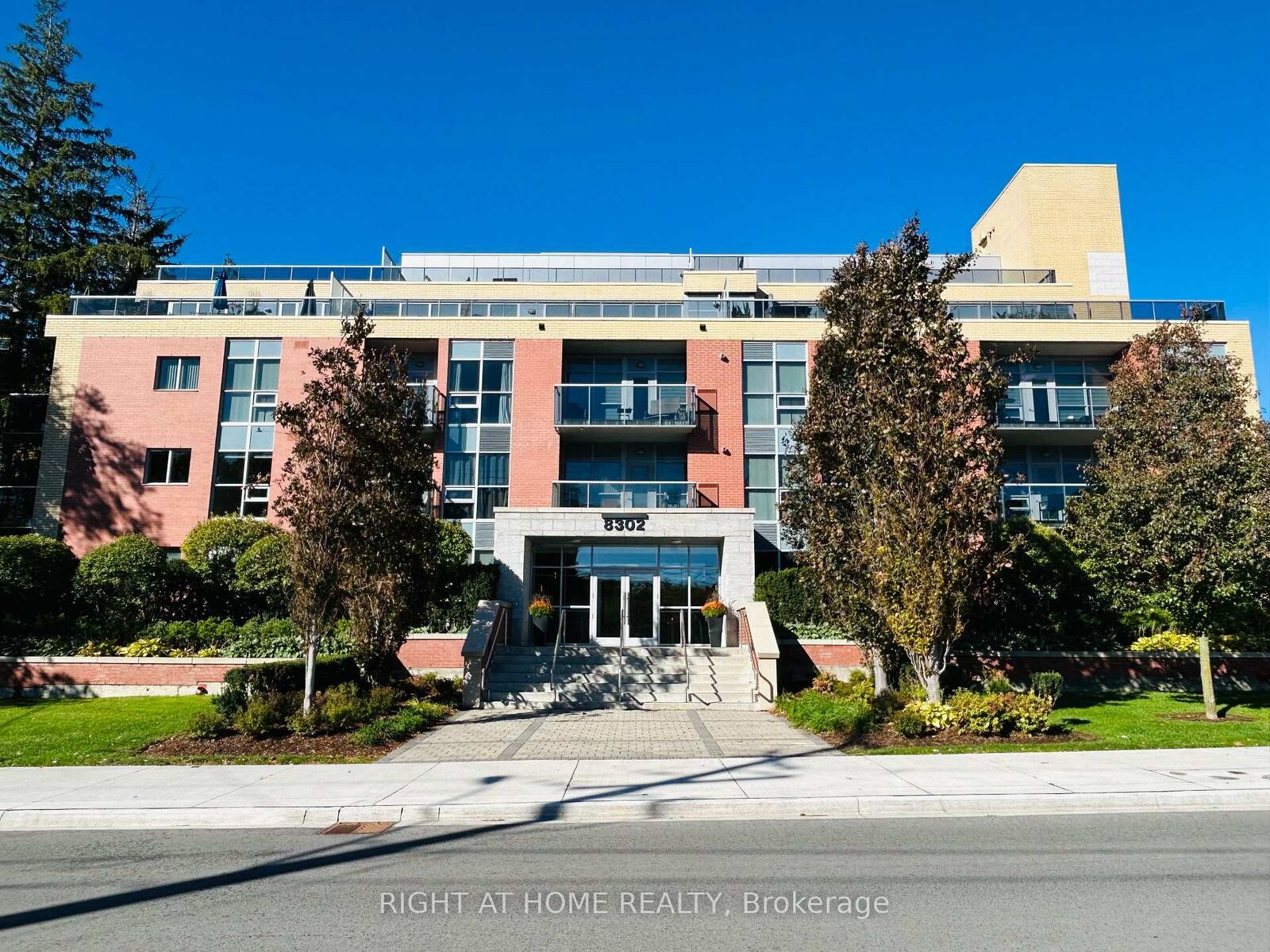 Property Photo:  8302 Islington Avenue 207  ON L4L 0E6 