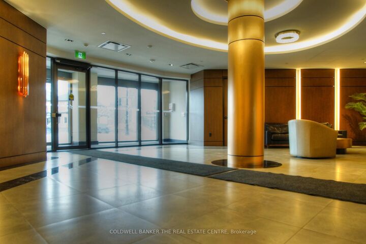 Property Photo:  1 Hume Street 420  ON L9Y 0X3 