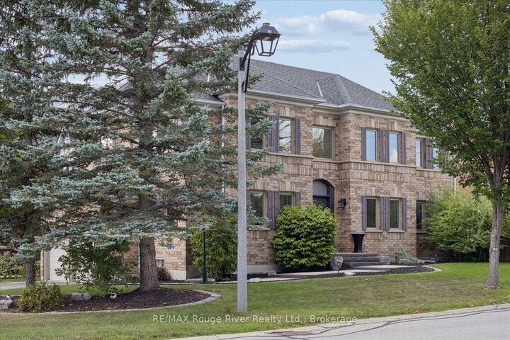 Property Photo:  10 Windbreak Crescent  ON L1P 1P8 