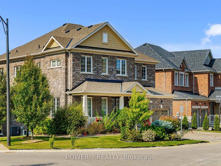 Property Photo:  61 Match Point Court  ON L4G 3J1 
