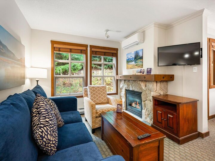 Property Photo:  4899 Painted Cliff Road 422  BC V8E 1E2 