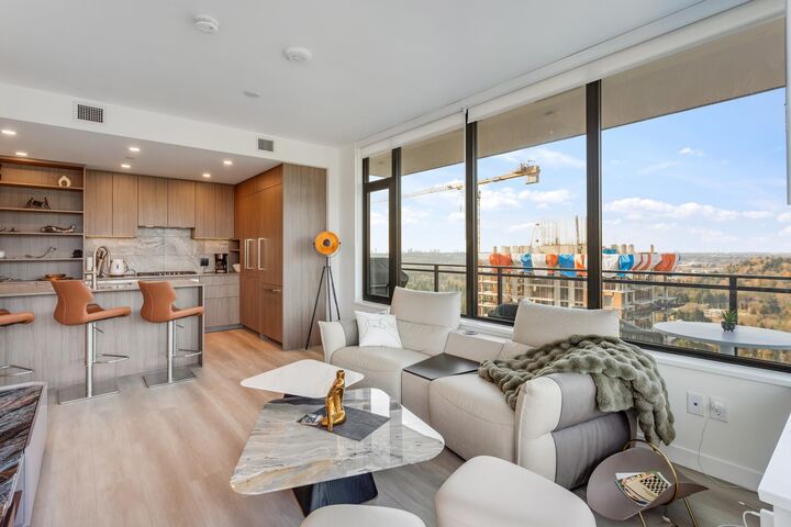 Property Photo:  626 Claremont Street 2605  BC V3J 0T1 