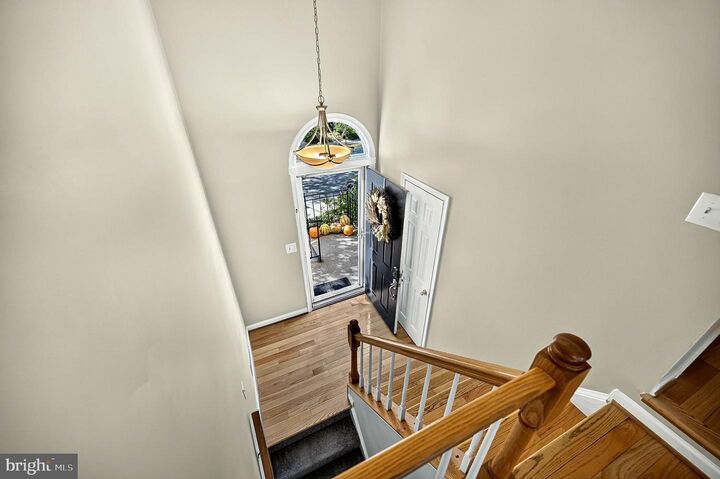 Property Photo:  8006 Trevor Place  VA 22182 
