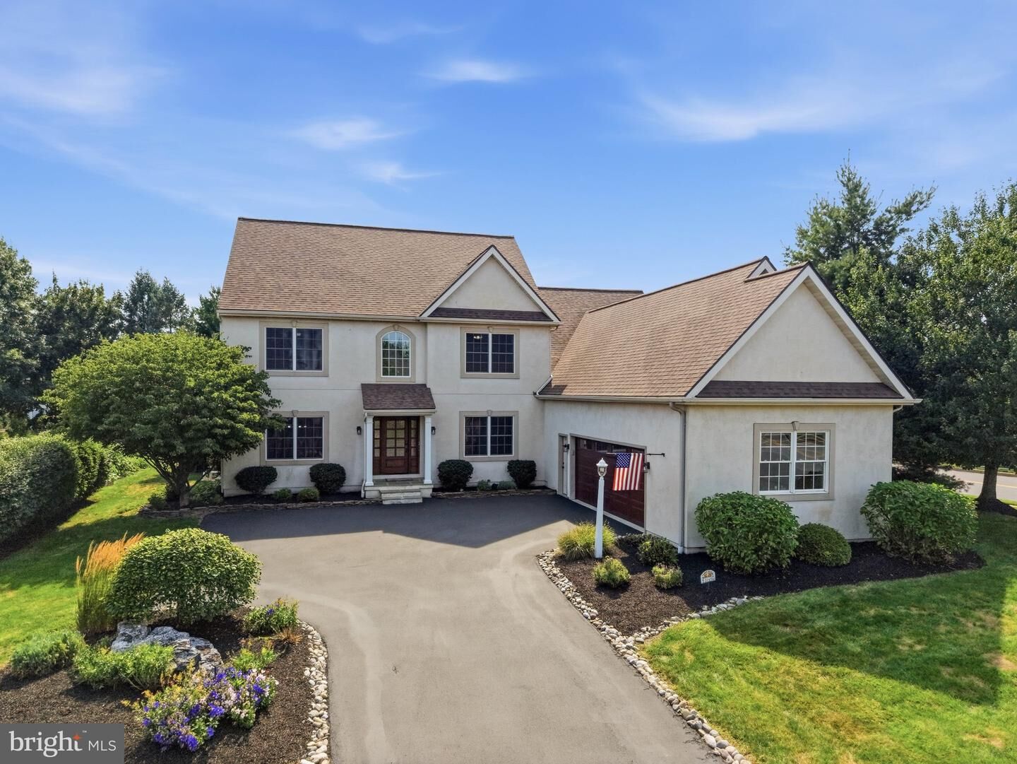 Property Photo: 1146 S Bristol Drive PA 17543