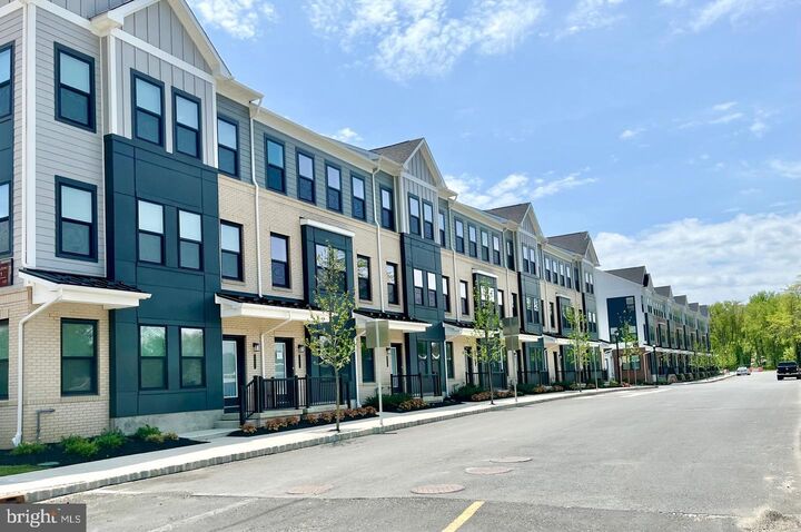 Property Photo:  805 Shay Court  NJ 08550 