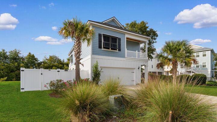 Property Photo:  129 Litchfield Landing  SC 29585 