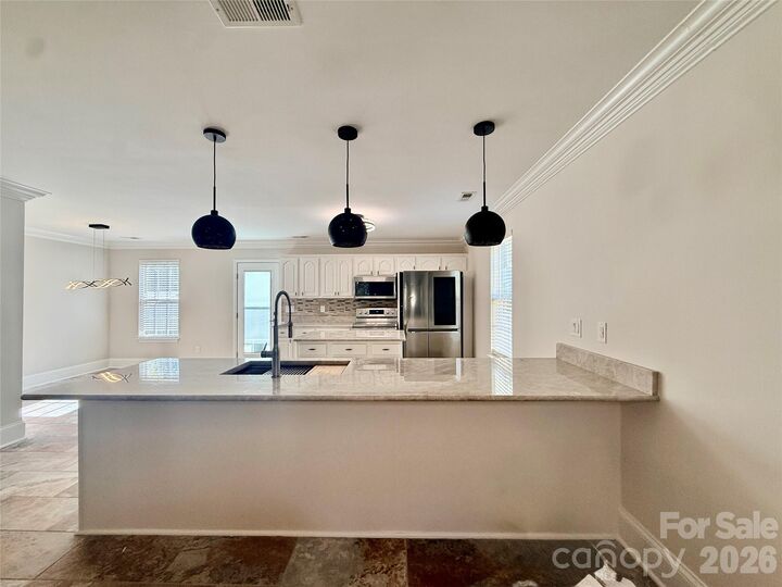 Property Photo: 2219 Knollgate Drive NC 28112