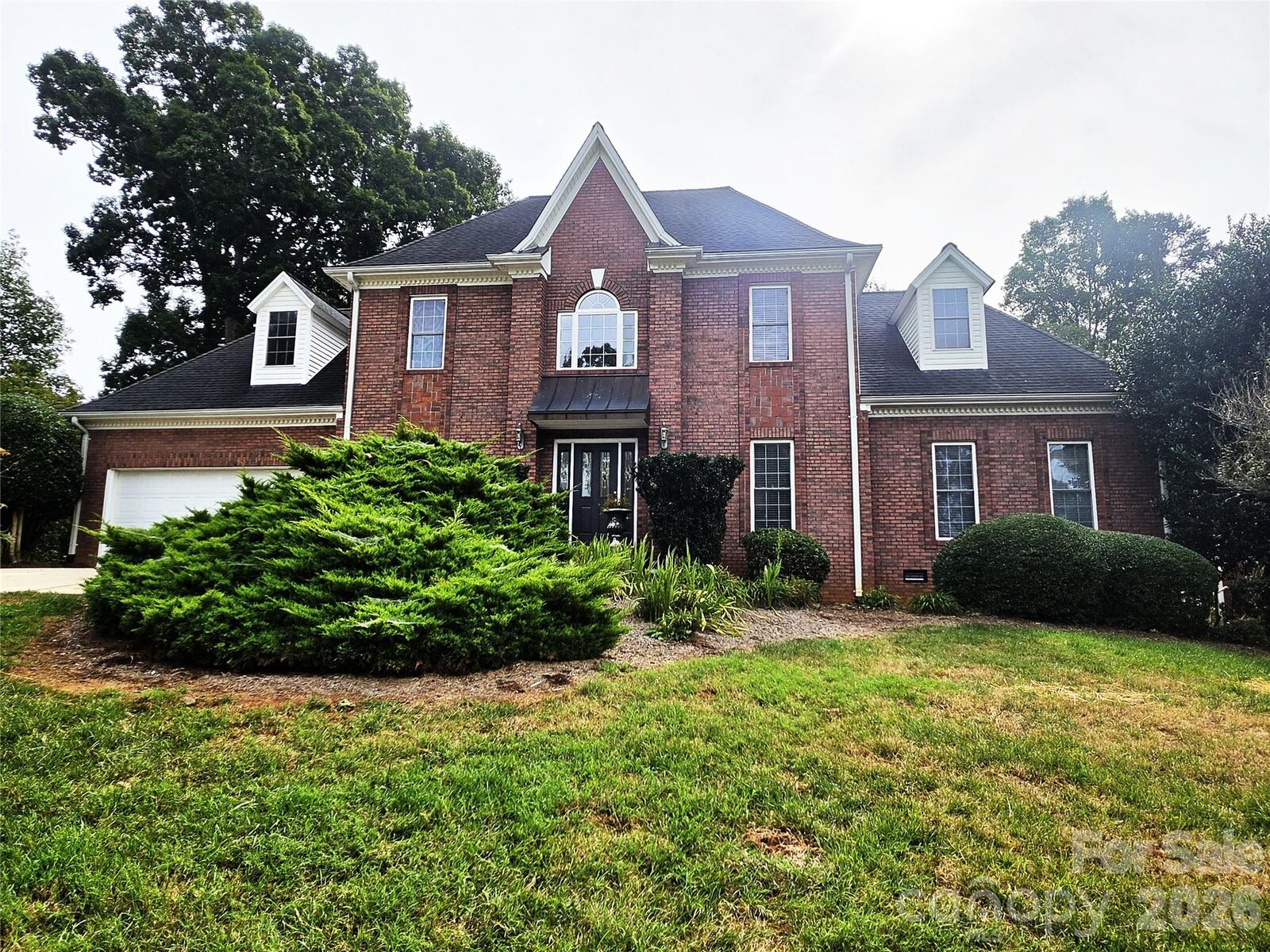 Property Photo:  408 5th Avenue NE  NC 28613 