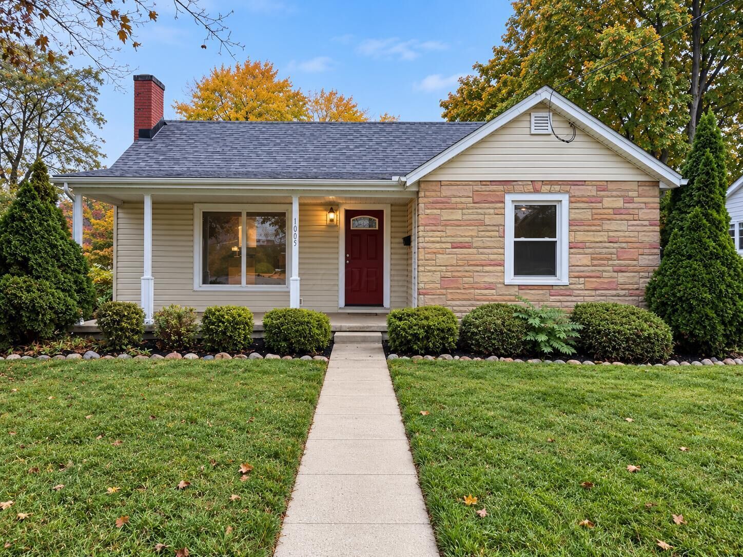 Property Photo: 1005 Eastern Avenue OH 44805