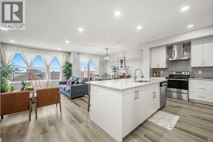 Property Photo: 66 Magnolia Court Southeast AB T3M 3M5