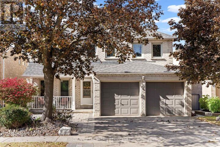 Property Photo: 56 Pleasant Valley Place ON L6S 5S1