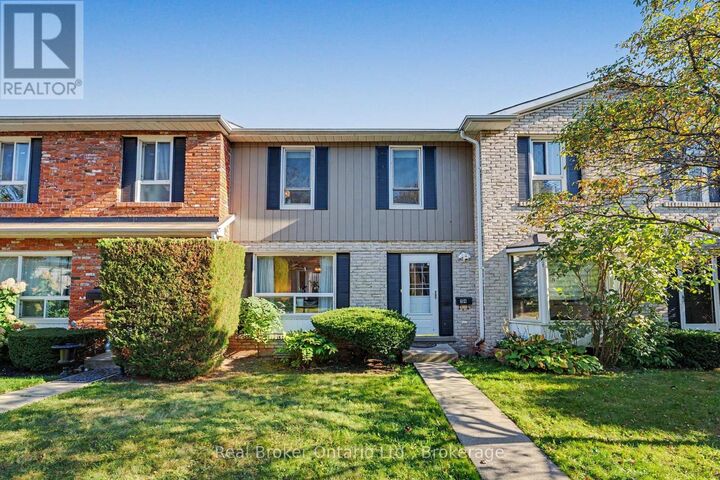 Property Photo: 5475 Lakeshore Unit Road 54 ON L7L 1E1