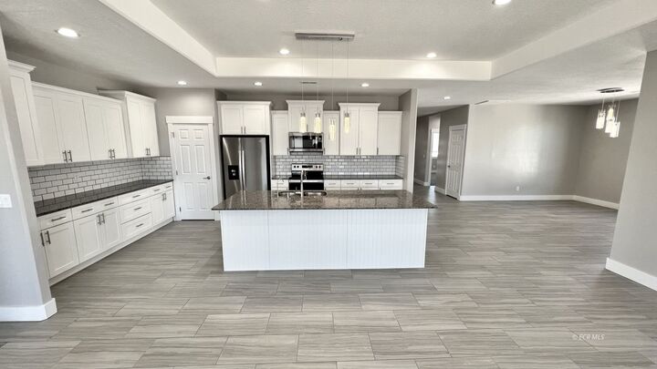 Property Photo: 661 Burro Bay NV 89815