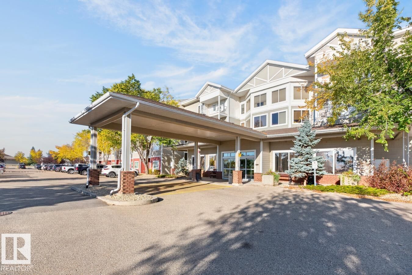 Property Photo: 8802 Southfort 323 AB T8L 4R6
