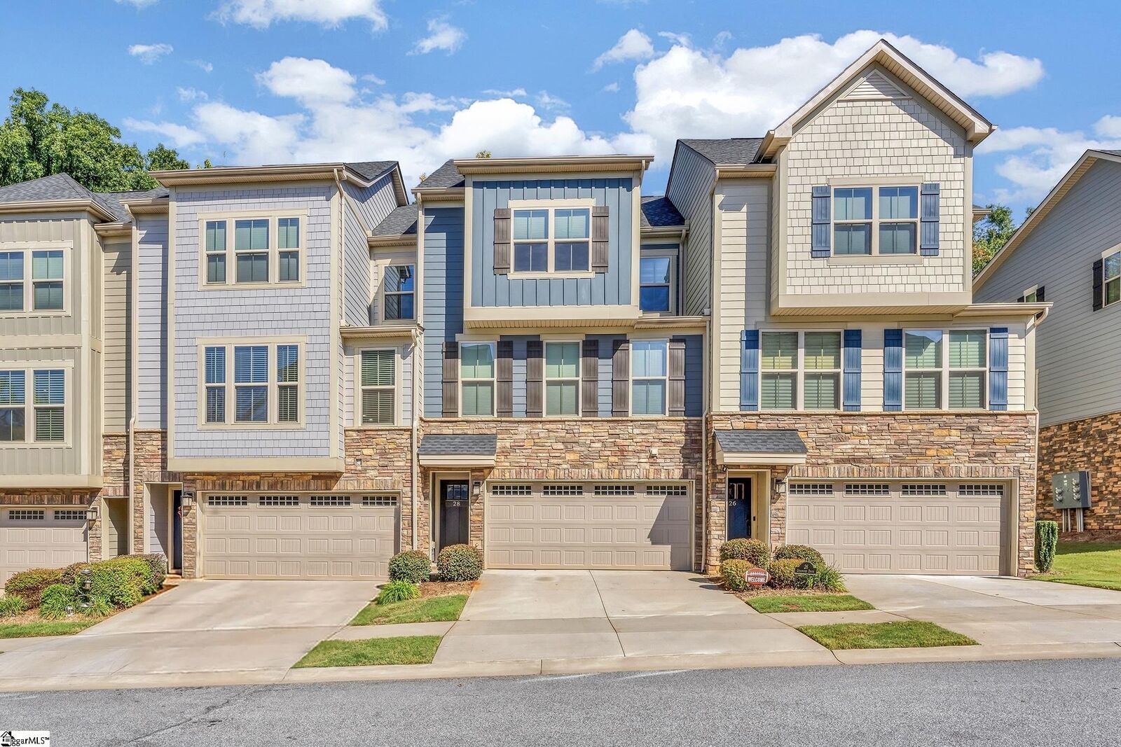 Property Photo:  28 Questover Drive  SC 29607 