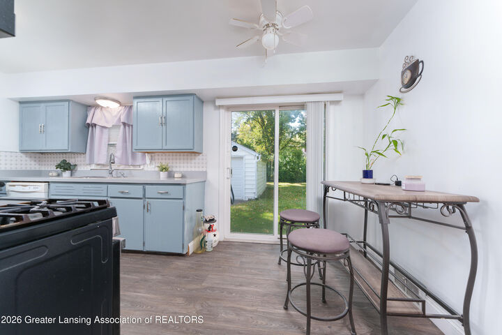 Property Photo: 821 Andrus Avenue MI 48917