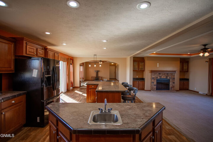Property Photo: 3876 133rd Avenue SW ND 58622