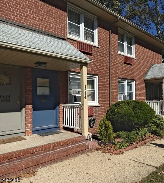 Property Photo:  16 Plaza Rd N1614a  NJ 07410 