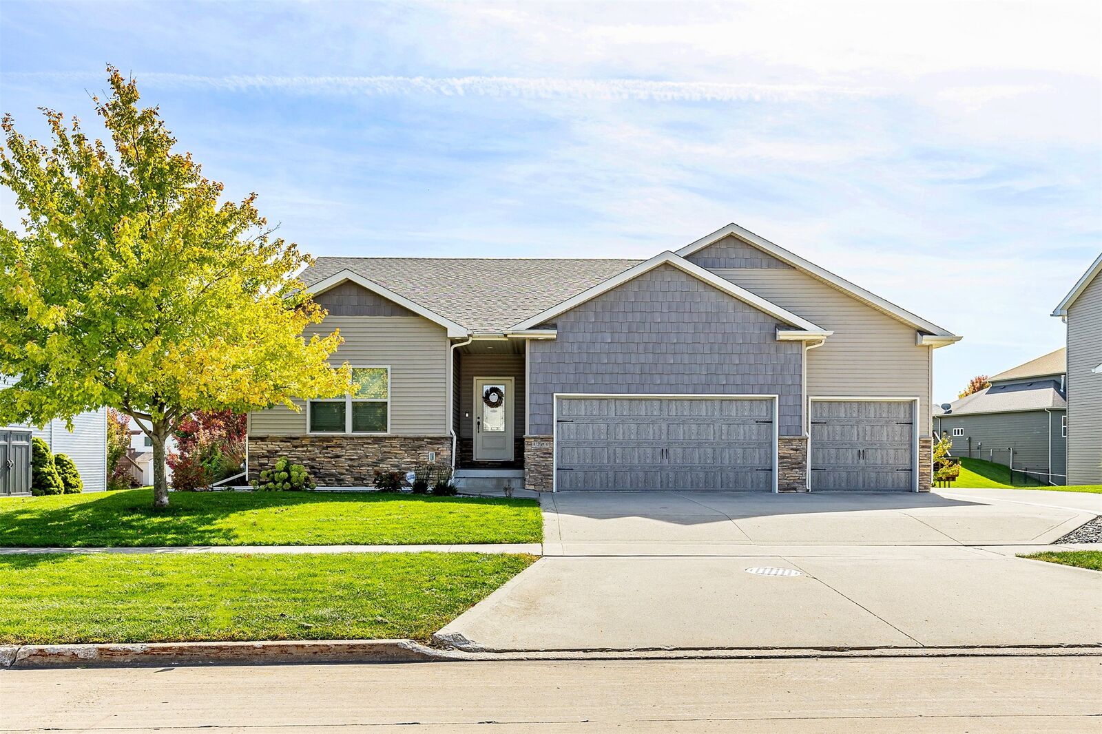 Property Photo: 3209 NW 13th Street IA 50023