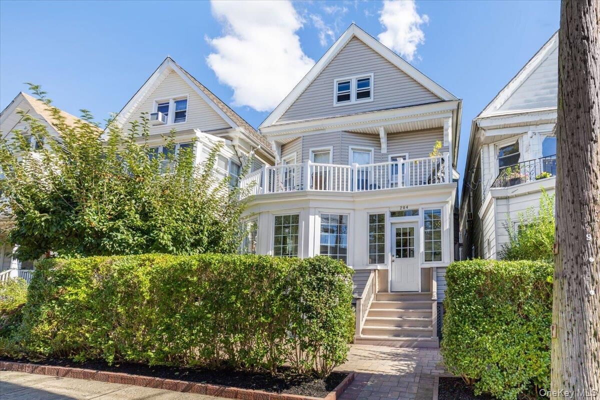 Property Photo: 204 Voss Avenue NY 10703