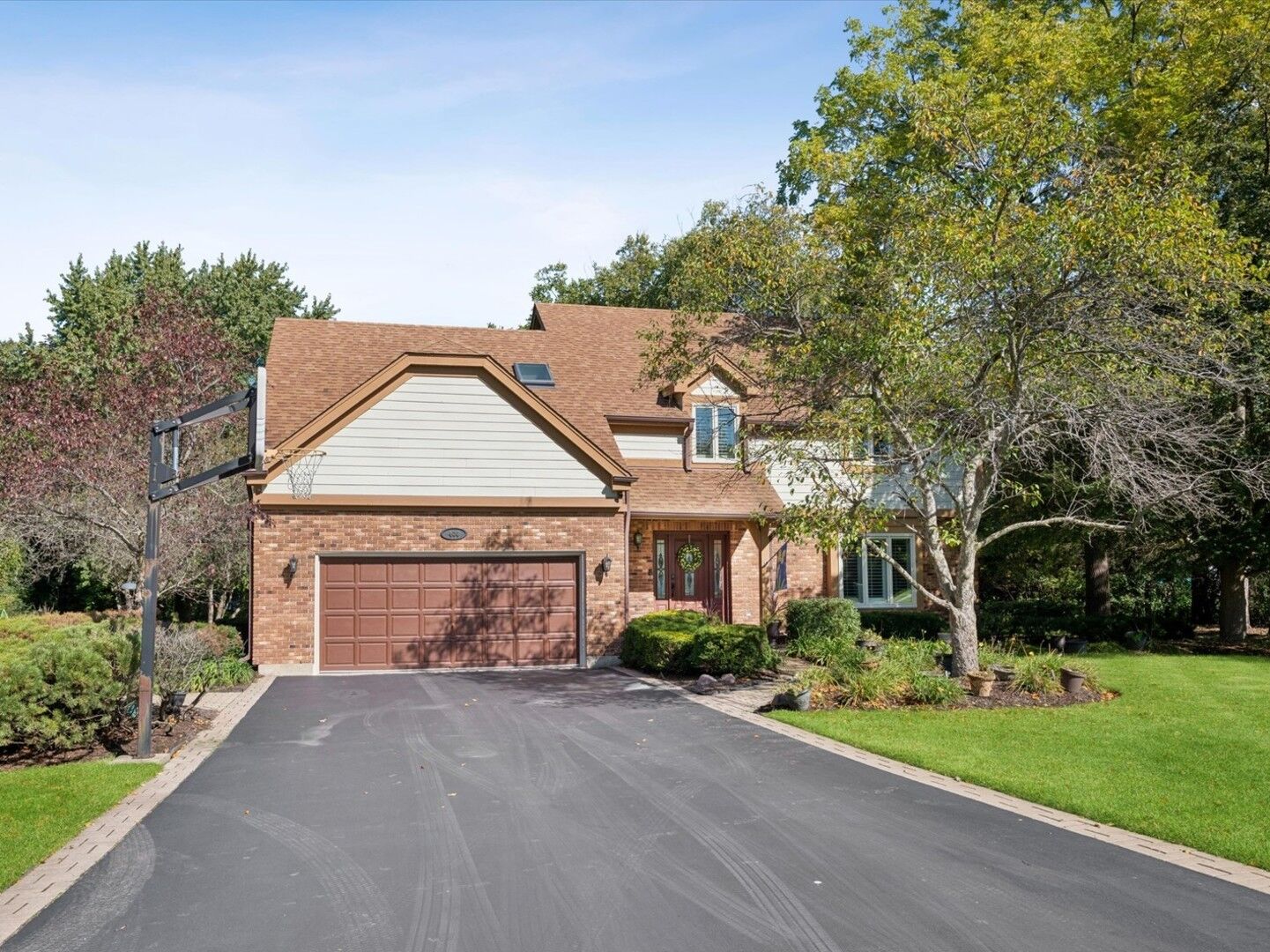 Property Photo:  400 Bramble Lane  IL 60010 