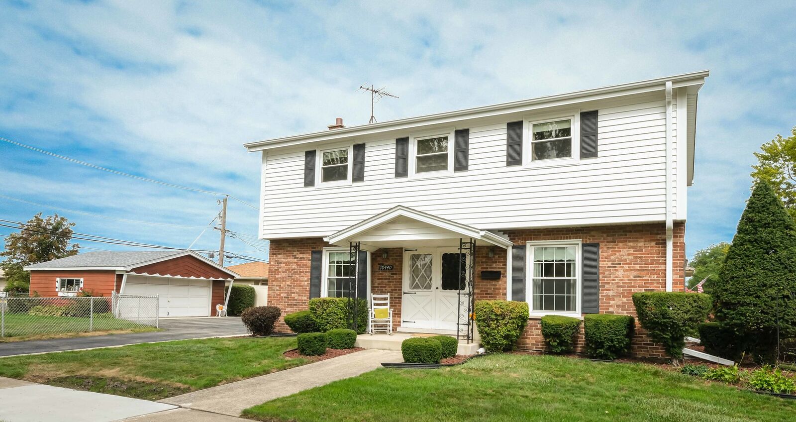 Property Photo: 10440 Laramie Avenue IL 60453