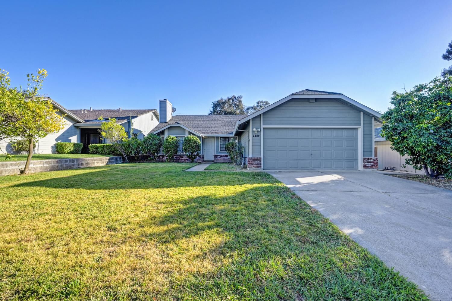 Property Photo: 7452 Santa Susana Way CA 95628