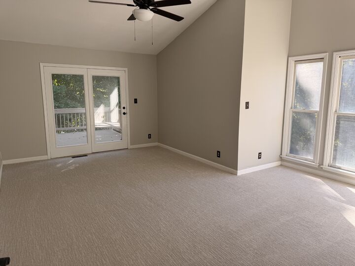 Property Photo: 131 Vannoak Dr TN 37043