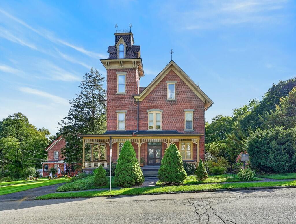 Property Photo:  507 Third St  PA 18848 