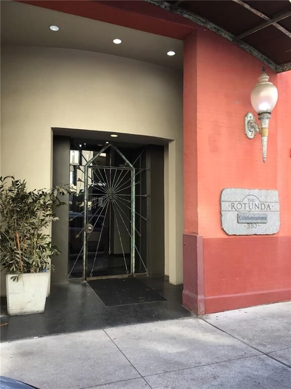 Property Photo:  330 Julia Street 223  LA 70130 