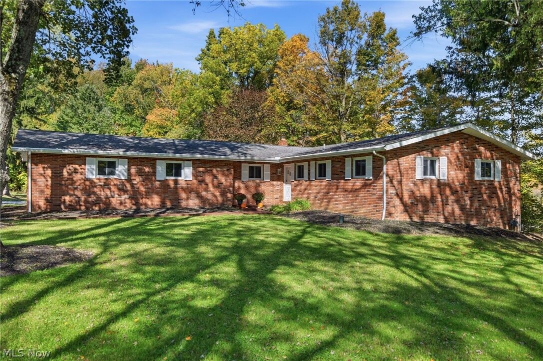 Property Photo:  9610 Pekin Road  OH 44072 