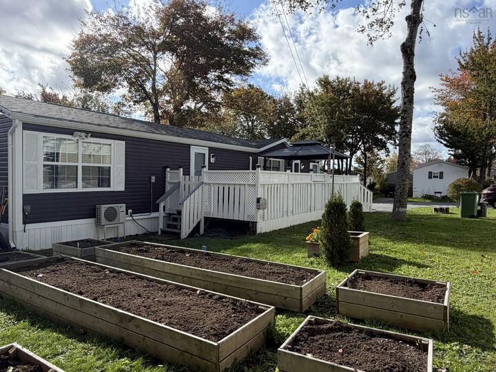 Property Photo: 24 Seventh Street NS B4B 1R4