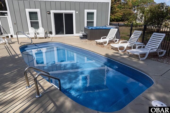 Property Photo: 856 Sawgrass Court NC 27927