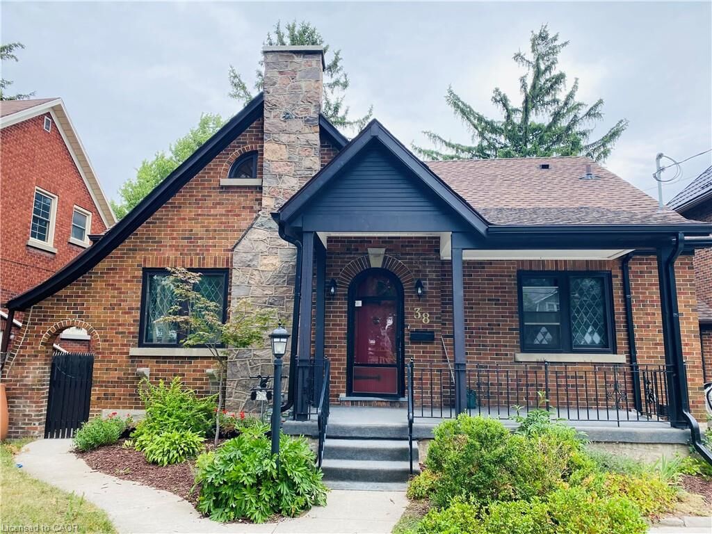 Property Photo:  38 Highland Road W Basement  ON N2M 3B5 