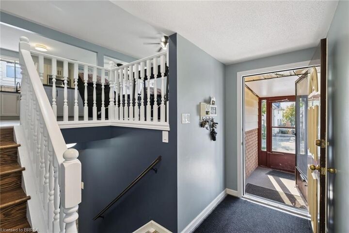 Property Photo: 17B Emilie Street ON N3S 1S5