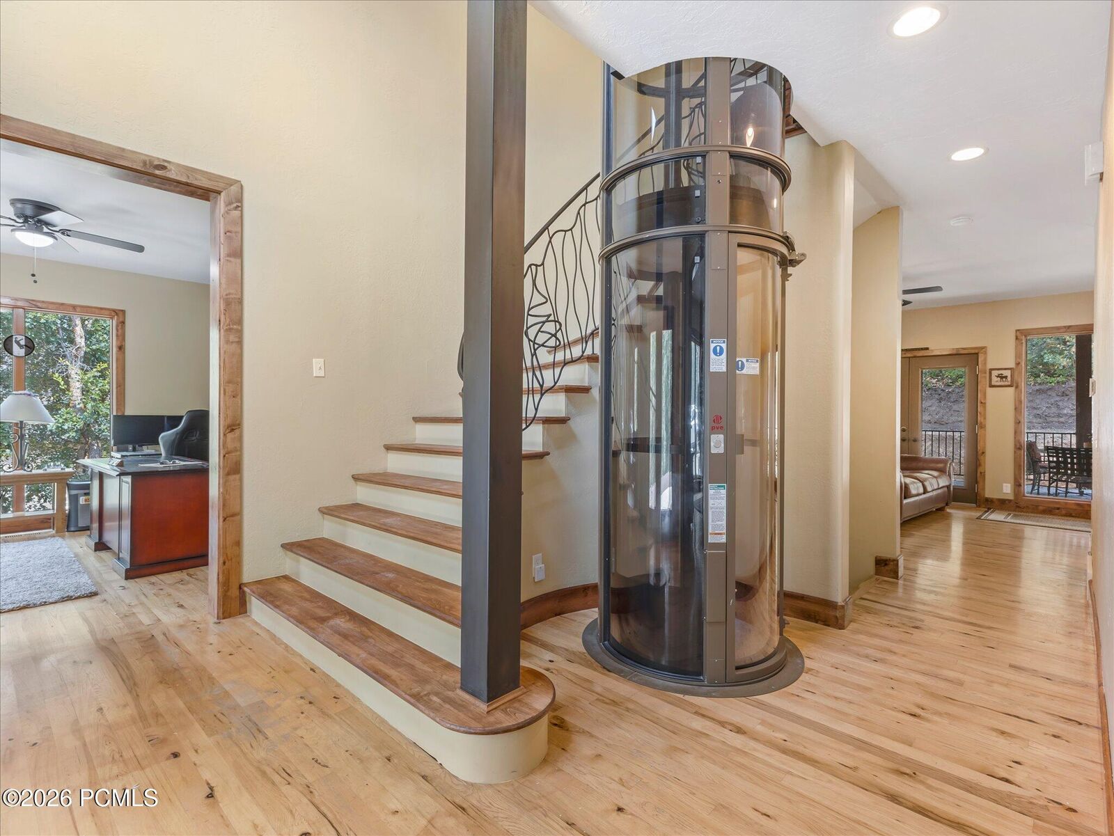 Property Photo:  422 S Maryfield Drive  UT 84108 