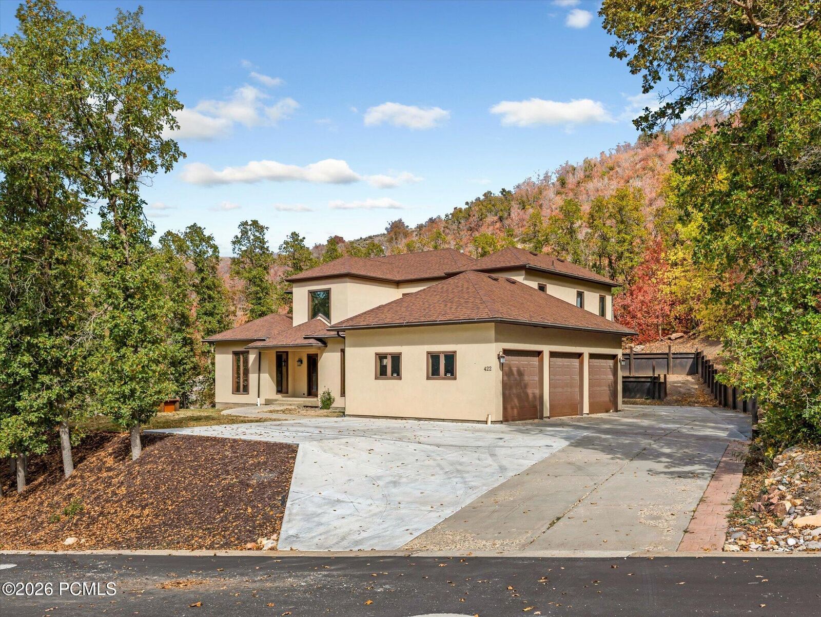 Property Photo:  422 S Maryfield Drive  UT 84108 