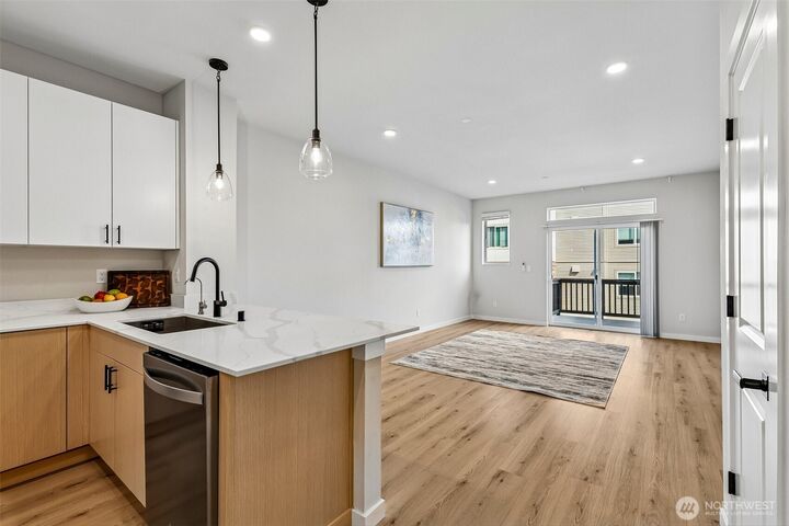 Property Photo:  16723  Alderwood Mall Parkway A7  WA 98037 