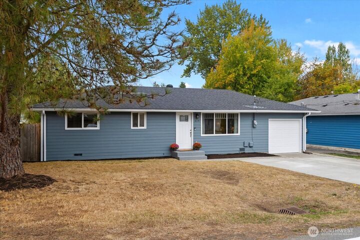 Property Photo:  619  93rd Street SW  WA 98204 