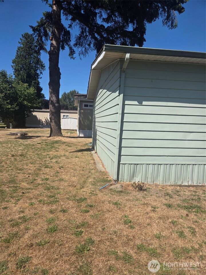 Property Photo:  8506  144th Avenue NE 41  WA 98372 