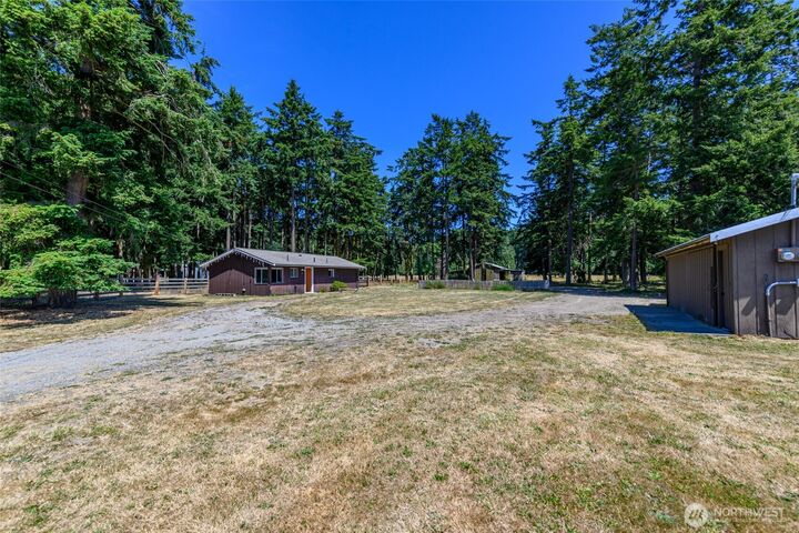 Property Photo:  347  Jacobs Road  WA 98239 