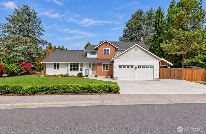 Property Photo:  13506 SE 189th Place  WA 98058 