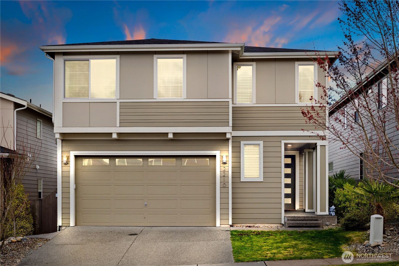Property Photo:  2210  115th Drive SE  WA 98258 