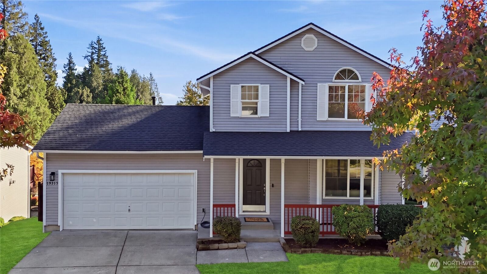 Property Photo:  19315  8th Ave  W  WA 98036 