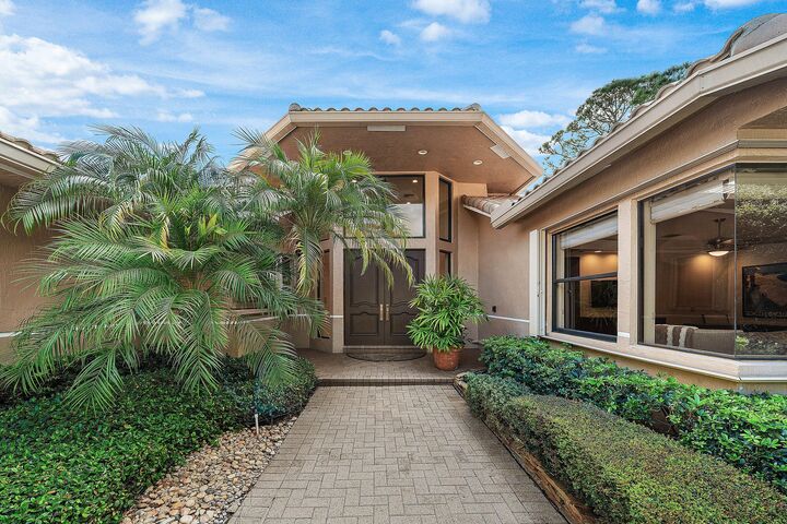 Property Photo: 4364 Kasso Circle FL 33487