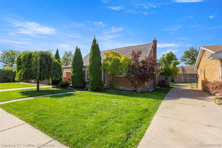 Property Photo: 20428 Brooklawn Drive MI 48127