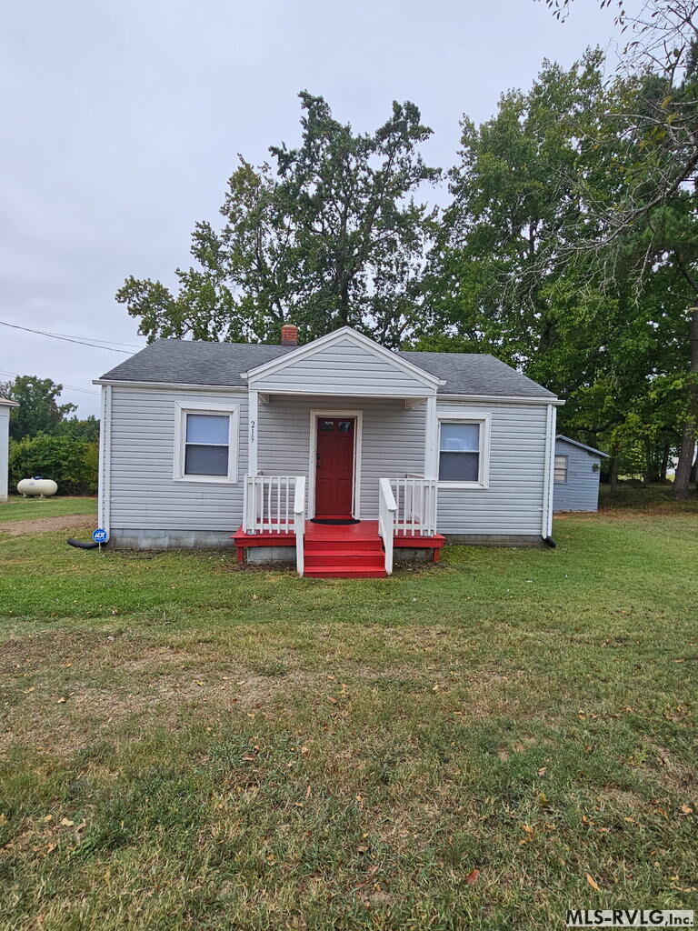 Property Photo:  219 Craige Street  NC 27832 