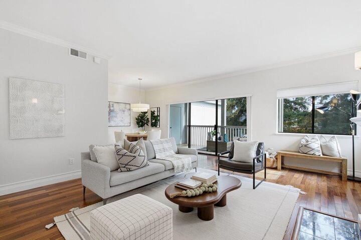 Property Photo: 1318 Woodside Road CA 94061