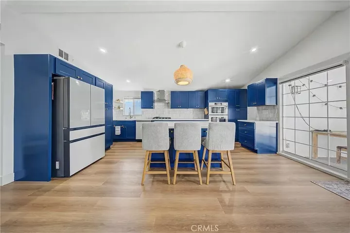 Property Photo:  10989 Mascarell Avenue  CA 91345 