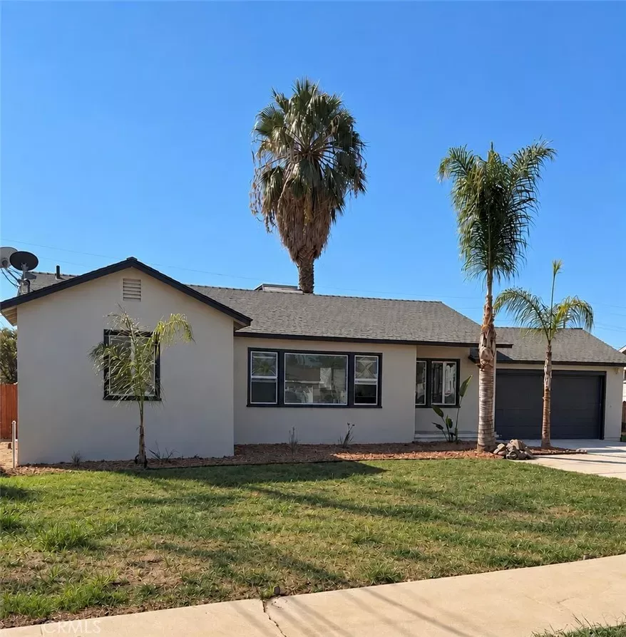 Property Photo:  149 E Alru  CA 92376 
